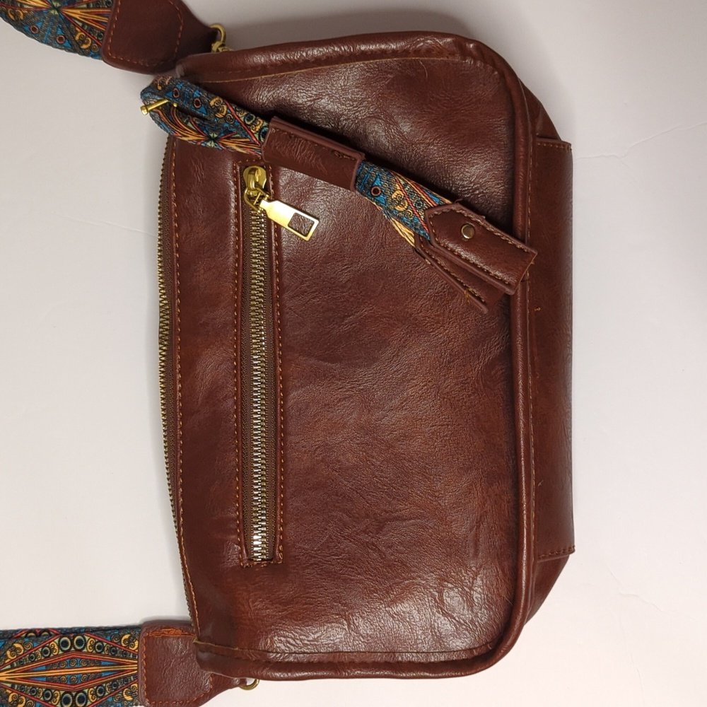 Brown Faux Leather Shoulder Bag with Retro Patterned Strap, Tribal, Aztec,Guitar - Picture 4 of 12